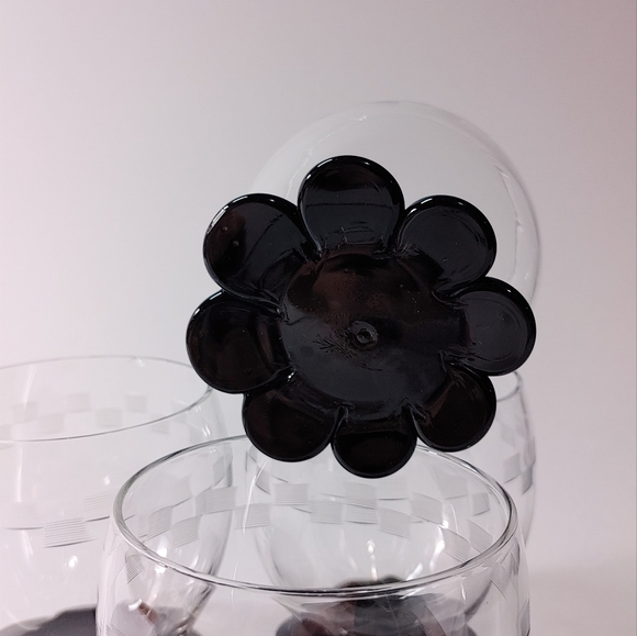 Set of 4 - Black Lily Pad Glasses - Picture 3 of 5